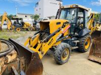 Foto de RETROESCAVADEIRA JCB 3C PLUS