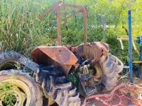 Foto de SUCATA TRATOR JOHN DEERE