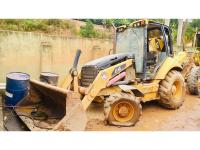Foto de RETROESCAVADEIRA CATERPILLAR 416E